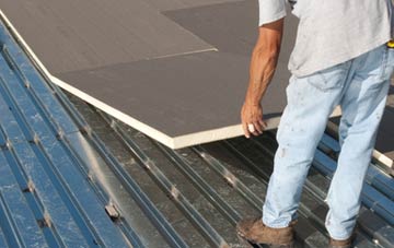 benefits of insulating Ogbourne St Andrew flat roofing