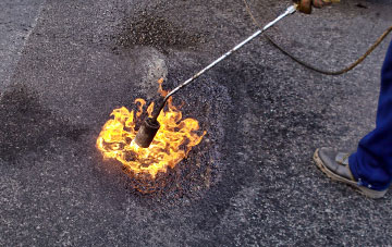 Ogbourne St Andrew flat roofing repairs